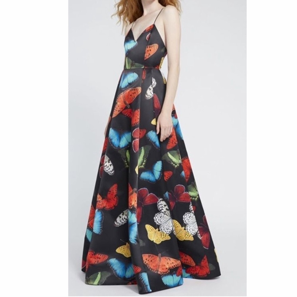 Alice + Olivia Joss Butterfly Insect Print Gown Maxi Dress Black V Neck Satin 8